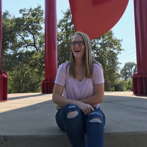 Meet your Posher, Haley - Picture 1 of 1